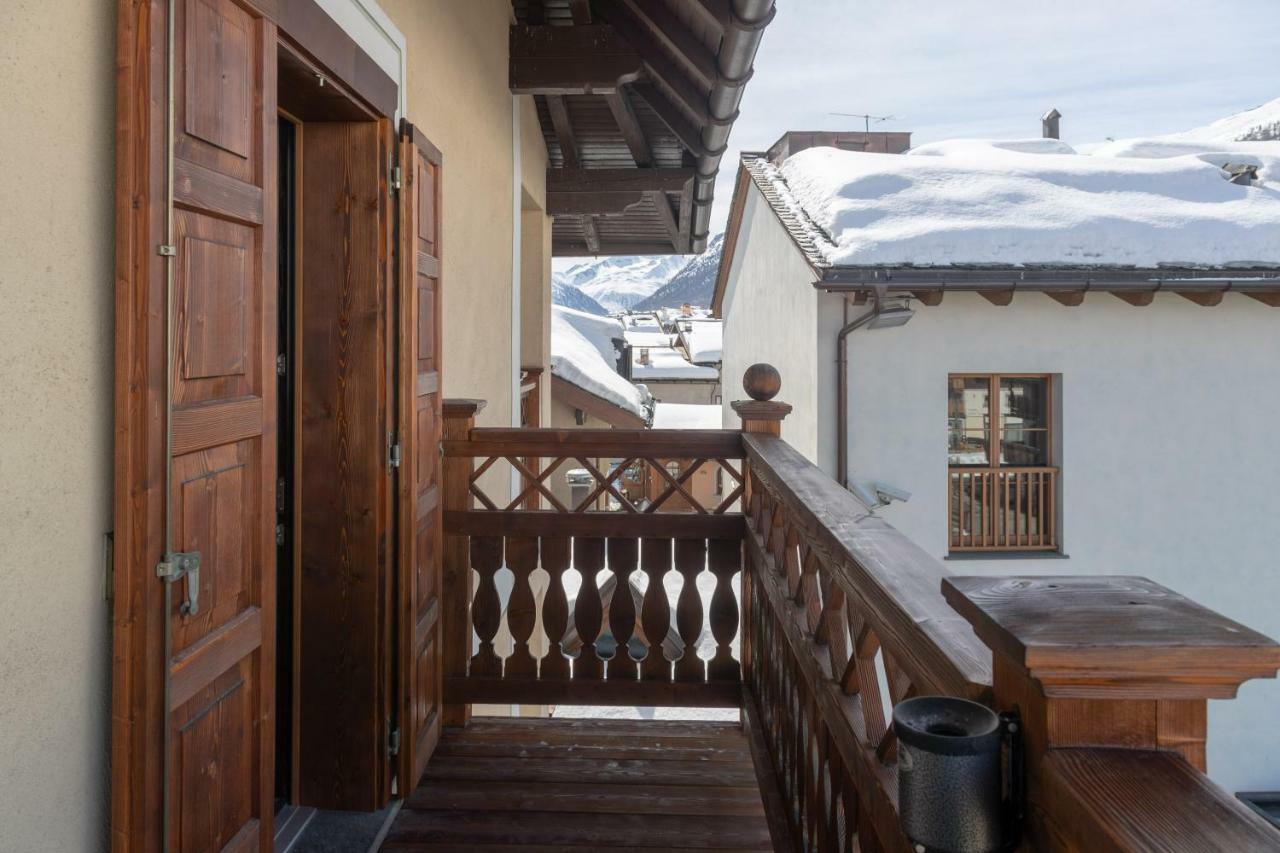 Hotel Compagnoni Livigno Bagian luar foto